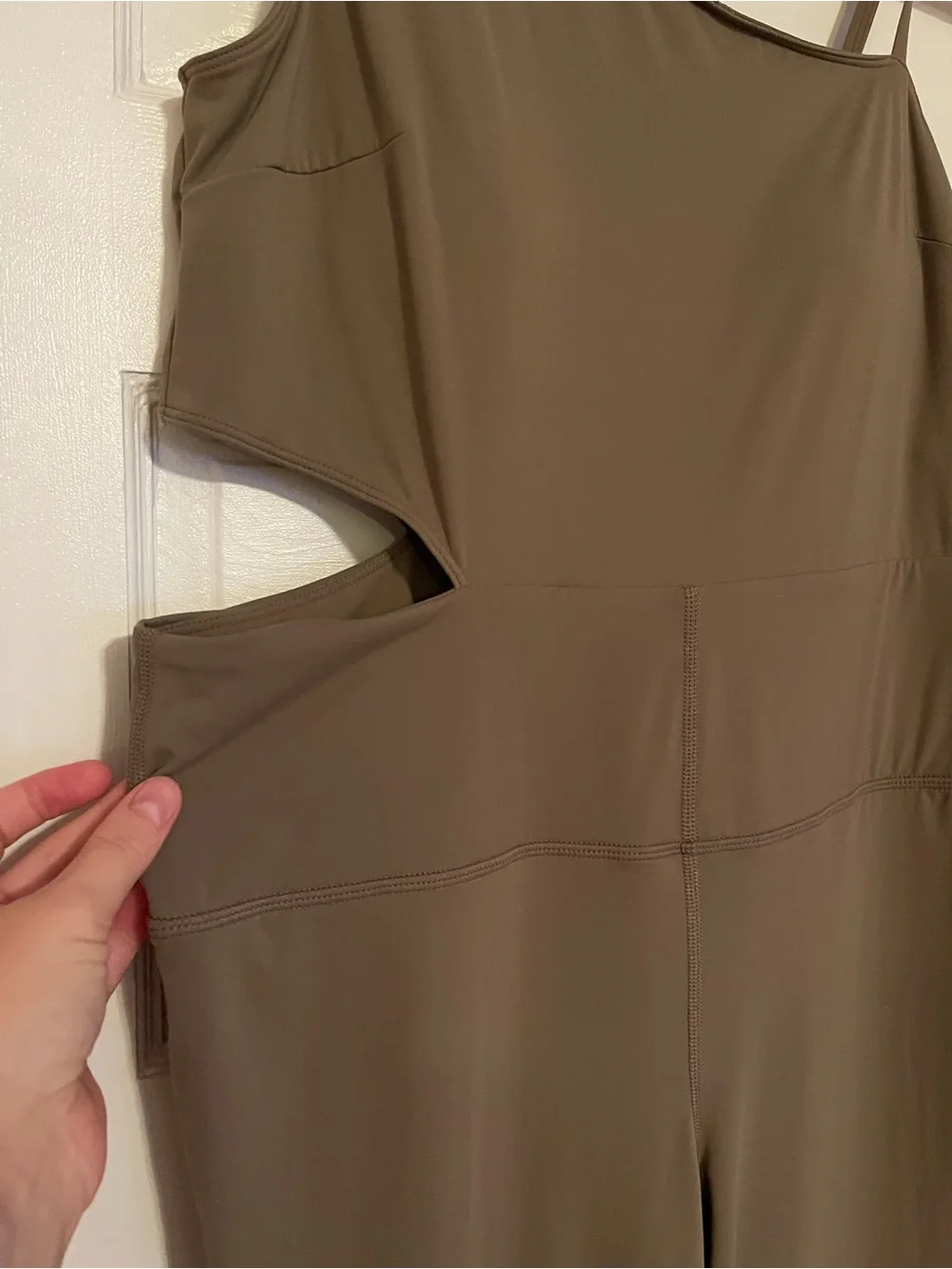 JoyLab One-Shoulder Cutout Flare Jumpsuit in Taupe - Picture 4 of 10